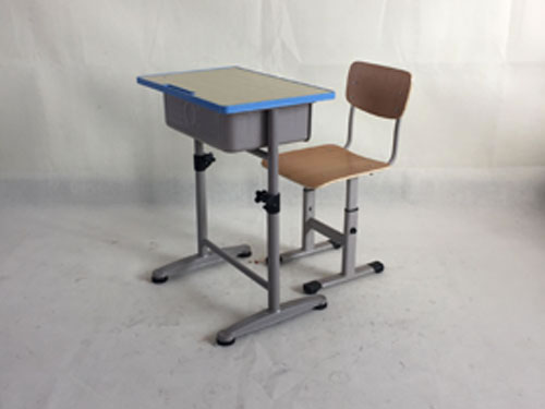 圆管升降课桌椅